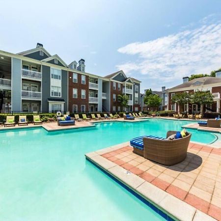 Apartamento Heartbeat Of Atl- Gated Community, Pool, Gym, And Much More! Atlanta Exterior foto